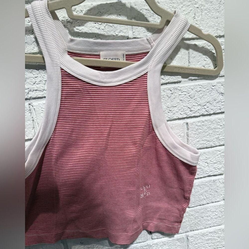 Closed Women's Red and White Vest